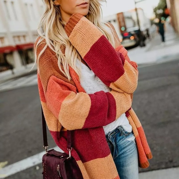 GRACEY’S / Color Block Oversized Pullover Cardigan - Picture 2 of 7